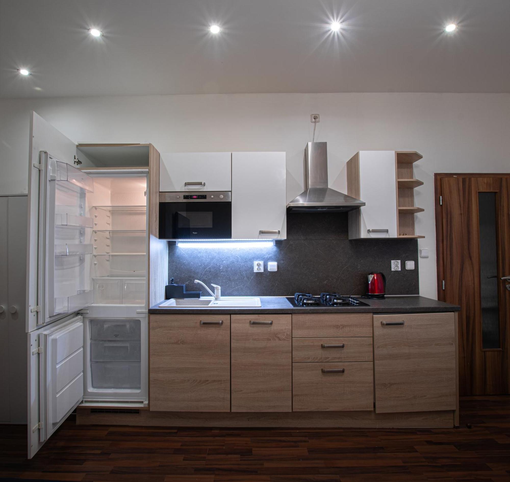Cozy Homestay At Andel Praha Eksteriør bilde