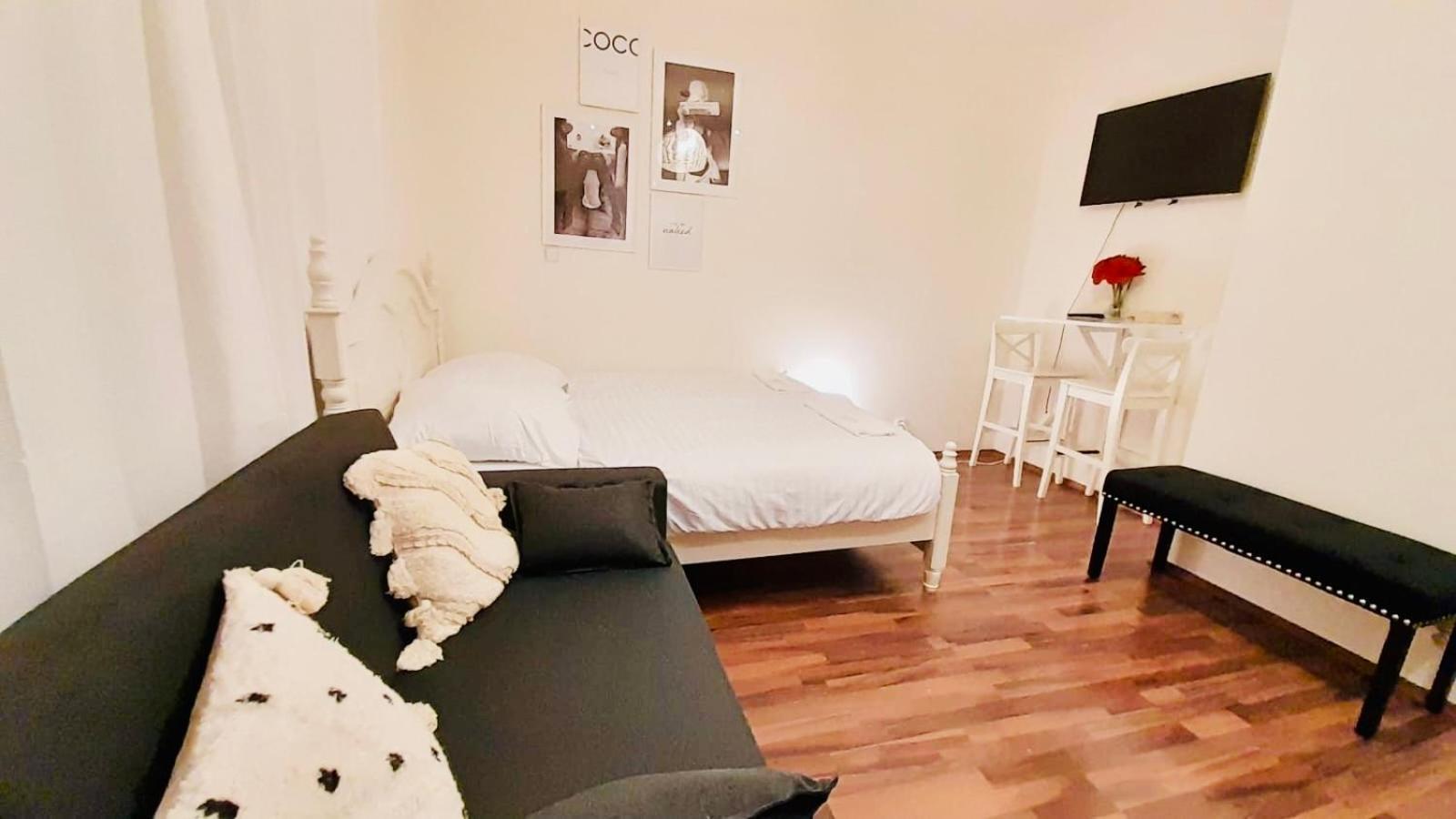 Cozy Homestay At Andel Praha Eksteriør bilde